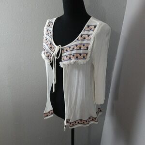 Skies Are Blue Cardigan‎ Womens Medium White Embroidered Boho Tie Front Rayon